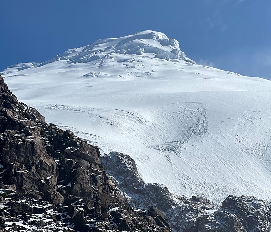 climb cotopaxi trek